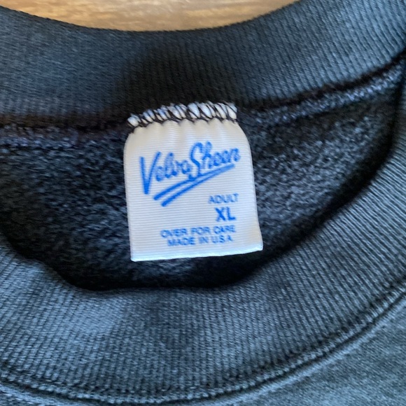 1990’s Disney Sweatshirt 💚🧡🩷 - Picture 3 of 6